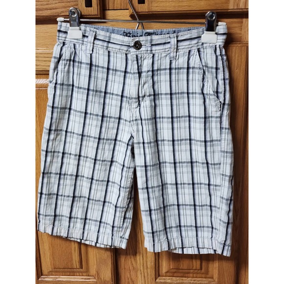 Epic Threads Boy's Black/White Plaid Shorts. Size 14 - Picture 1 of 5